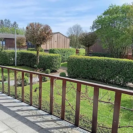 - 4 Personen Дюрбюи